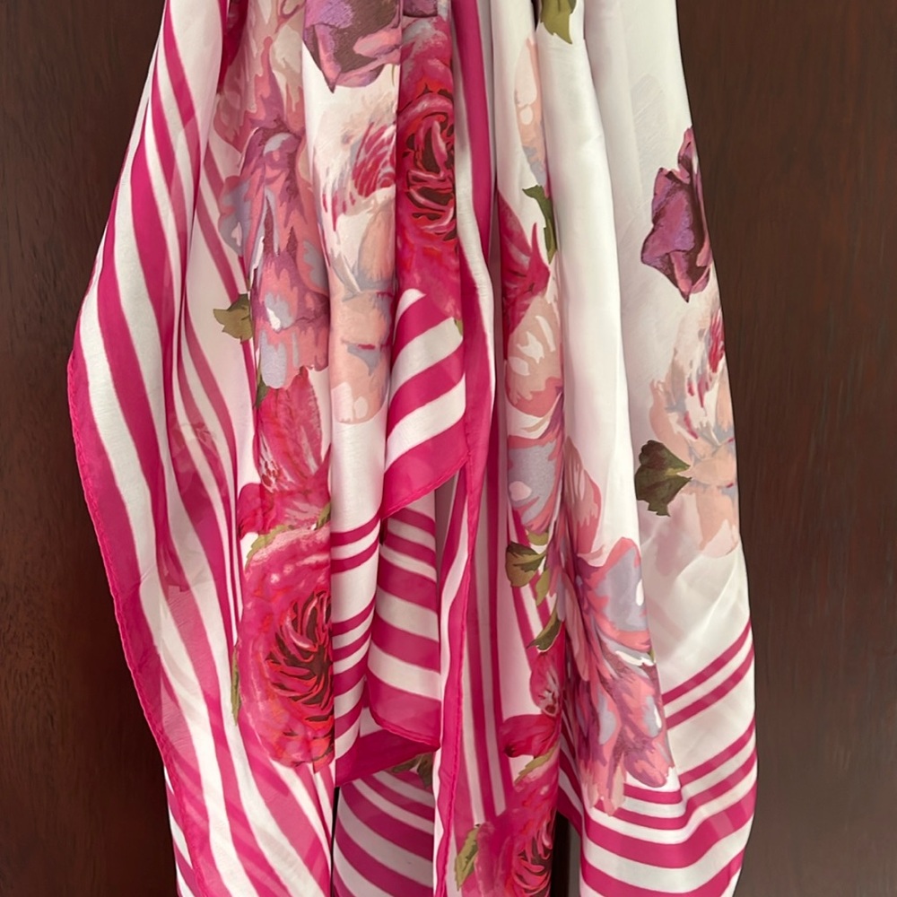 Dana Buchman Scarf